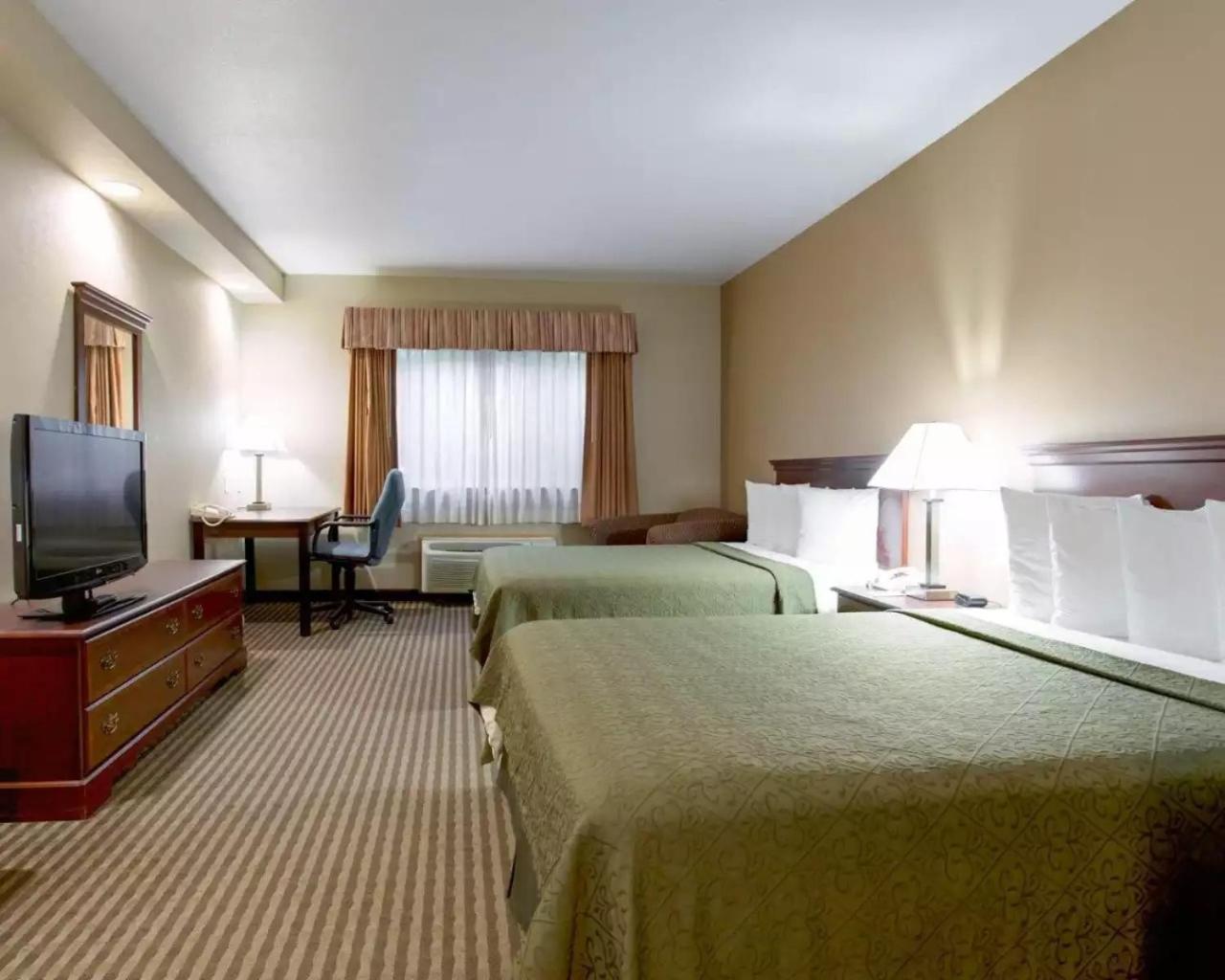 Quality Inn & Suites Silicon Valley Santa Clara Exterior foto